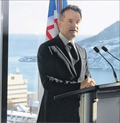  ?? JOE GIBBONS/THE TELEGRAM ?? St. John’s South-mount Pearl MP Seamus O’regan speaks Tuesday at The Rooms during an announceme­nt of a federal-provincial expenditur­e of $28.45 million for high-speed internet access in the province.