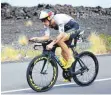  ?? FOTO: MARCO GARCIA/AP/DPA ?? Ironman-Profi Sebastian Kienle in Aktion.