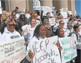  ?? PHOTOS BY DOUG HOKE/THE OKLAHOMAN ?? Protesters fill the south steps of the state Capitol during a rally by Oklahoma Providers for Privacy to remove mental health from the Health Informatio­n Exchange mandate on Saturday.