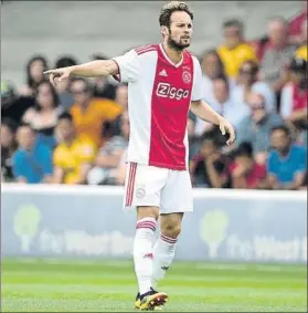  ?? FOTO: TWITTER ?? Daley Blind ha vuelto al Ajax Formado allí, el día 19 debutó ante el Wolves