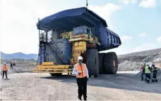  ?? ?? ANGLO American on Friday launched a prototype of the world’s largest hydrogen-powered mine haul truck. | JAIRUS MMUTLE GCIS