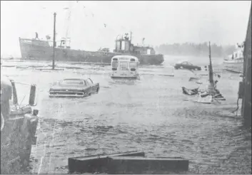  ??  ?? The Yarmouth waterfront on Groundhog Day 1976, an image carried in the Vanguard 42 years ago.