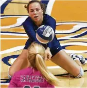  ??  ?? College Park’s Mackenzie Nunes (9) makes a dig during the first set of a Region II-6A final volleyball match.