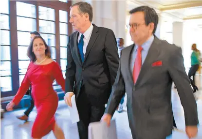  ?? ANDREW CABALLERO/AFP ?? Chrystia Freeland, Robert Lighthizer e Ildefonso Guajardo.