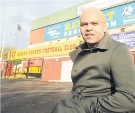  ?? ?? Show of support Mr MacGregor has called for people to back Albion Rovers boss Kevin Harper (pictured) and his team for the rest of the season