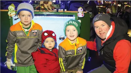  ??  ?? Liam, Jack, Eoin and Leigh O’Brien at the charity Christmas lights road run in Campile.