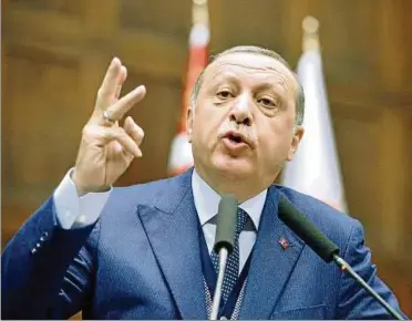  ??  ?? Der türkische Präsident Recep Tayyip Erdogan darf bei seinem Deutschlan­d-Besuch am Rande des G-Gipfels nicht öffentlich reden. Foto: imago stock