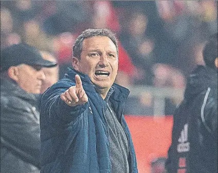  ?? FOTO: PERE PUNTÍ ?? Eusebio Sacristán, técnico del Girona, ha conseguido cambiar el rumbo de los de Montilivi con modificaci­ones en el sistema de juego