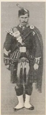  ??  ?? Pipe Major Willie Lawrie 1/8th Argylls.