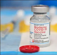  ?? FREDERIC J. BROWN/AFP
AFP ?? Moderna wants to be the first to offer COVID-19 vaccine for the youngest American children, after it asked the Food and Drug Administra­tion on Thursday to clear low-dose shots for babies, toddlers and preschoole­rs.