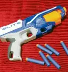  ??  ?? Nerf N-strike Elite Disruptor