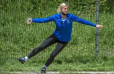  ?? Barry Reeger/For the Post-Gazette ?? Hempfield’s Liz Tapper has the fourth-best discus throw in the country this year and the second best in WPIAL history.