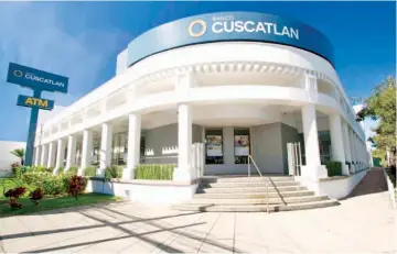  ??  ?? Reconocido. Tres reconocimi­entos como “mejor bando de El Salvador” ha recibido Banco Cuscatlán en 2019.