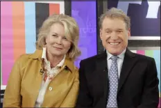  ?? RICHARD DREW — ASSOCIATED PRESS FILE ?? Charles Kimbrough, right, is pictured with Candice Bergen, a fellow cast member of the “Murphy Brown” TV series, as they are reunited for a segment of the NBC “Today” program in New York on Feb. 27, 2008.