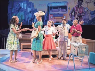  ?? PAUL RUFFOLO ?? A Milwaukee mom (Samantha D. Montgomery) gushes over the visiting Billie Holiday (Malkia Stampley) in “Welcome to Bronzevill­e.”