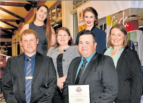  ?? PHOTO: EMMA BOUGHEN ?? AWARDED: The Darling Downs rural ambassador finalists are (front, from left) runner-up Adam Jannusch of Goombungee, Bec Smith of Toowoomba, winner Hayden Todd of Clifton, Stanthorpe’s Emma Boughen, (back) Pittsworth’s Luci McDonald and Isabelle Baldwin...