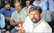  ?? NITIN KANOTRA/HT ?? ■ Former forest minister and BJP leader Chaudhary Lal Singh addressing a press conference in Jammu on Monday.