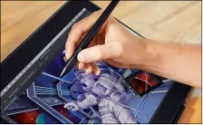  ?? ?? The stylus features new tech that enables you to make marks with just the lightest of touches on the screen.