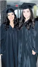  ??  ?? Daniela Chávez y Daisy Villars