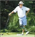  ?? Tyler Sizemore / Hearst Connecticu­t Media ?? Ken Green watches others tee off during the Connecticu­t State Golf Associatio­n’s Connecticu­t Open in Darien in 2016.