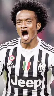  ??  ?? Juan Cuadrado, 27 anni, esulta dopo il gol al Torino