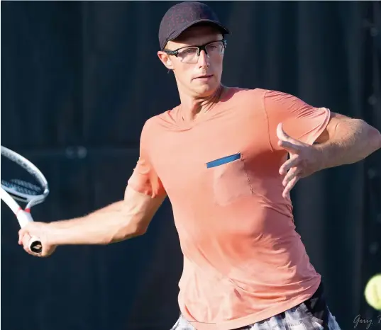  ?? PHOTO COURTOISIE GUY DESCHÊNES ?? Champion en titre du Challenger de Gatineau, Peter Polansky tentera de défendre son titre cet après-midi face à la jeune sensation Denis Shapovalov.