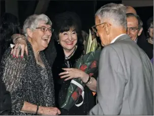  ?? The Sentinel-Record/Lorien E. Dahl ?? QUEEN OF GIVING: Hot Springs philanthro­pist Dorothy Morris, center, laughs with friends Bettye Wallace and Don Munro during an event held in her honor by Little Rock’s Gaines House on Thursday in the William J. Clinton Presidenti­al Center.