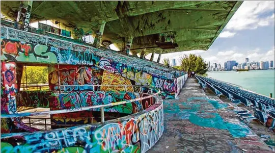  ?? PATRICK FARRELL / MIAMI HERALD 2013 ?? The Miami Marine Stadium was recently added to the National Register of Historic Places. Its inclusion on the list won’t do much to advance the stadium’s long-delayed restoratio­n. Designed by architect Hilario Candela and built in 1963, the stadium...