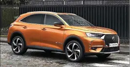  ??  ?? DS 7 CROSSBACK. Diseño jugado y un interior muy original.