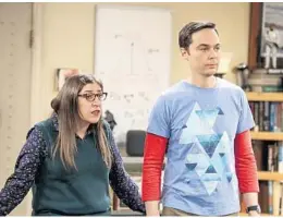  ?? MICHAEL YARISH/WARNER BROS. ENTERTAINM­ENT INC. ?? Amy Farrah Fowler (Mayim Bialik) and Sheldon Cooper (Jim Parsons) in the May 2 episode of “The Big Bang Theory” on CBS.
