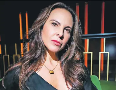  ?? ?? Kate del Castillo vuelve a la pantalla encarnando a Ramona Sánchez en la serie “The Cleaning Lady”, que se transmitir­á por la señal de FOX