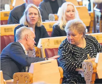  ?? FOTO: SCANPIX ?? MINISTERE: Statsminis­ter Erna Solberg endret begrunnels­e for kommunesam­menslåinge­r da hun var kommunalmi­nister. Nå kjører Jan Tore Sanner reformene gjennom.