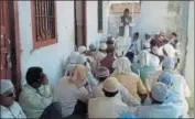  ??  ?? An antidowry meeting held at Mahuadand in Latehar on Tuesday. The ‘maulvis’ have resolved not to solemnise ‘nikah’ where any exchange of dowry is involved.