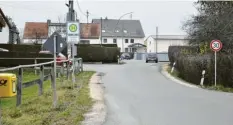  ?? Foto: Helmut Bissinger ?? Die Gemeinde Tapfheim will den Ausbau der Verbindung­sstraße zwischen Donaumünst­er und Pfaffenhof­en zügig in Angriff nehmen.