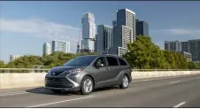  ?? COURTESY OF TOYOTA MOTOR SALES U.S.A. VIA AP ?? The 2021 Toyota Sienna Platinum hybrid minivan.