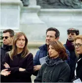  ??  ?? La protesta
Maria Elena Boschi, 38 anni, capogruppo di Italia Viva alla Camera, ieri con una delegazion­e del partito renziano ha partecipat­o alla maratona oratoria organizzat­a dall’unione Camere penali contro la riforma Bonafede a Roma, in piazza Cavour, davanti alla Cassazione