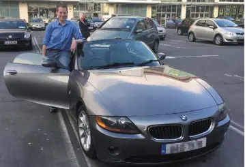  ??  ?? COUPE DE GRACE: Greg Higgins with his 2004 BMW Z4, which he has named ‘Sabine’