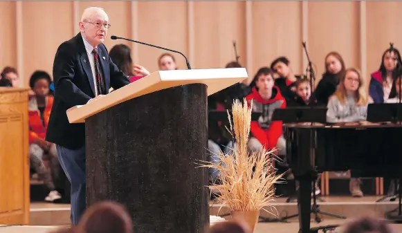  ?? MICHELLE BERG ?? Robbie Waisman speaks to 2,000 students from both Catholic and public schools at Holy Family Cathedral in Saskatoon on Thursday about his memories of the Holocaust.