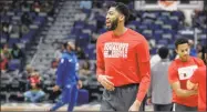  ?? Scott Threlkeld / Associated Press ?? Anthony Davis, who announced that he wanted out of New Orleans, placed the Knicks on a short list of teams he would consider signing with long-term.