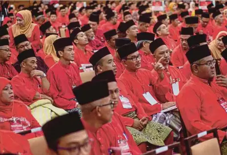  ?? [FOTO MUHAMMAD SULAIMAN/BH] ?? Antara perwakilan yang hadir pada Perhimpuna­n Agung Tahunan PPBM di Shah Alam, semalam.