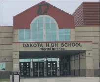  ?? NICOLE TUTTLE — FOR THE MACOMB DAILY ?? Dakota High School in Macomb Township has the highest enrollment of any secondary building in Michigan.