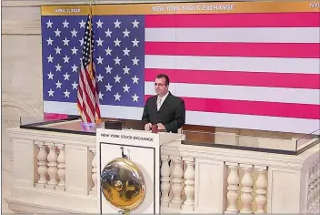  ?? NEW YORK STOCK EXCHANGE ?? Robert Glorioso, chief of building and engineerin­g operations, rings the opening bell at the New York Stock Exchange on Thursday.