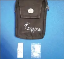  ??  ?? Photo shows the pouch, which holds the plastic packets that contain substance suspected to be drugs.