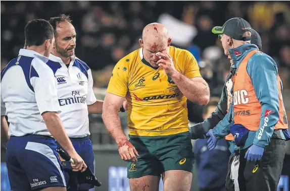  ?? Getty Images ?? Australian captain Stephen Moore was frustrated at being unable to talk to referee Romain Poite during last night’s game.