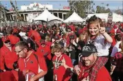  ?? BOB ANDRES / BANDRES@AJC.COM ?? Georgia and Alabama fans will pack Mercedes-Benz Stadium for the national championsh­ip game. Many will stay in the metro area, but some rooms are going fast. Earlier this week, Georgia fans turned out to support their team in the Rose Bowl.