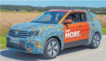  ?? FOTO: VOLKSWAGEN ?? Bei aller Farbenfreu­de ist der T-Cross ein typischer VW geworden.