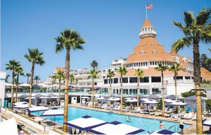  ?? KRISTIAN CARREON ?? Hotel del Coronado has completed renovation­s on the pool, the Sun Deck restaurant, and the guest rooms in the Cabanas building.