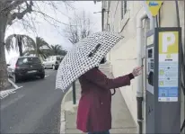  ?? (Photo D. E.) ?? Un sursis dans nombre de communes pour les automobili­stes, en raison d’un problème technique.