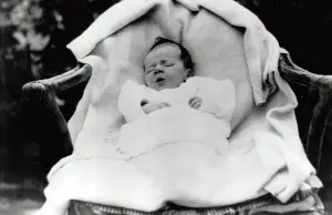  ??  ?? Charles Lindbergh Jr en 1931. Son enlèvement a été qualifié de « crime du siècle » aux États-Unis.