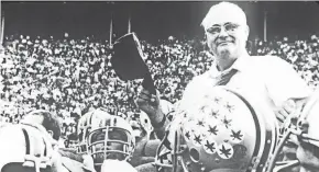  ?? COLUMBUS DISPATCH FILE PHOTO ?? Logan on Woody Hayes: “Woody instilled the lesson that we had a responsibi­lity far greater than winning a Big Ten championsh­ip.”